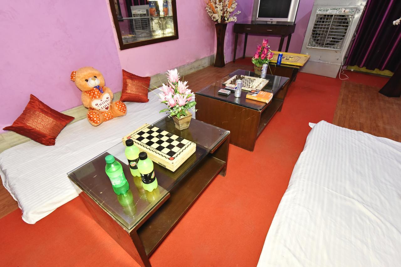 Wow Backpackers Hostels Αμριτσάρ Εξωτερικό φωτογραφία