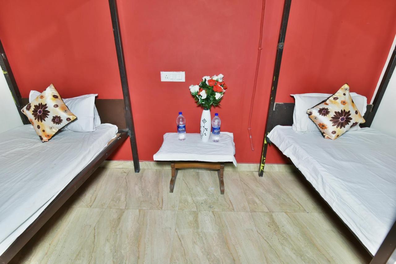 Wow Backpackers Hostels Αμριτσάρ Εξωτερικό φωτογραφία