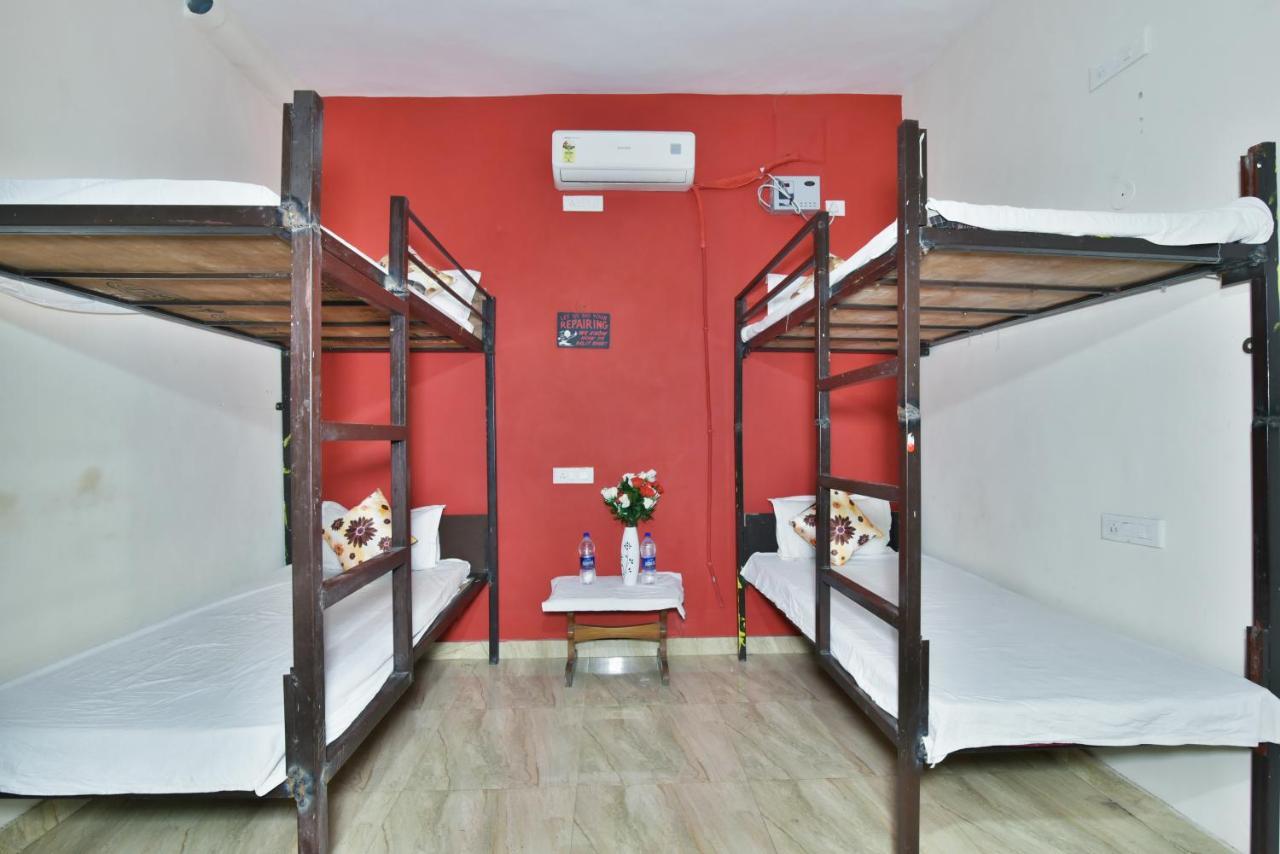 Wow Backpackers Hostels Αμριτσάρ Εξωτερικό φωτογραφία